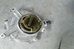 Gebruikte Vacuumpomp (Benzine) Audi A3 Prijs € 99,99 Inclusief btw aangeboden door TSI-Parts / Allmotorparts B.V.