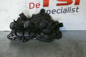 Gebruikte Thermostaathuis Volkswagen UP Prijs € 50,00 Inclusief btw aangeboden door TSI-Parts / Allmotorparts B.V.