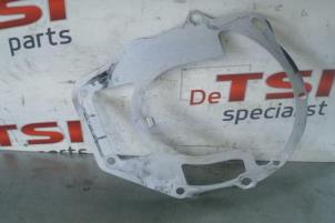 Gebruikte Tussenplaat motor Volkswagen Scirocco Prijs € 9,99 Inclusief btw aangeboden door TSI-Parts
