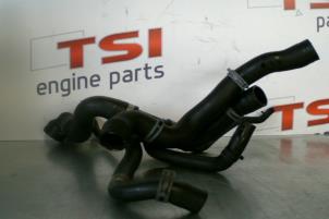 Gebruikte Radiateurslang Volkswagen Golf Prijs € 35,01 Inclusief btw aangeboden door TSI-Parts / Allmotorparts B.V.