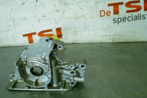 Gebruikte Oliepomp Volkswagen Polo V (6R) 1.2 TSI 16V Prijs € 70,00 Inclusief btw aangeboden door TSI-Parts / Allmotorparts B.V.