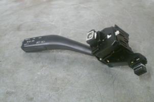 Gebruikte Pinker links Fiat Punto Prijs € 25,00 Inclusief btw aangeboden door TSI-Parts / Allmotorparts B.V.