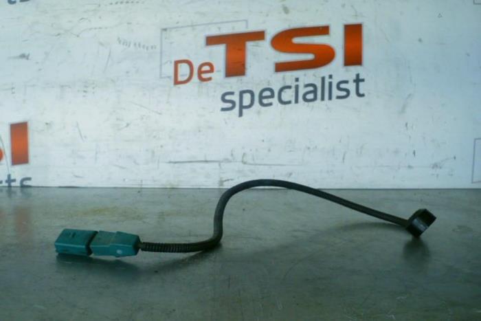 Gebruikte Klopsensor Volkswagen Golf Prijs € 8,00 Margeregeling aangeboden door TSI-Parts / Allmotorparts B.V.