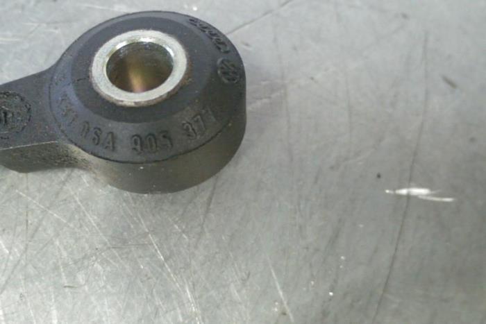Pingelsensor van een Volkswagen Golf 1998