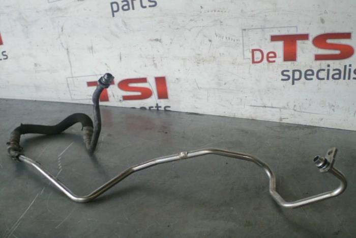 Gebruikte Oliedruk Leiding Audi RS 5 (8F7) 4.2 V8 32V Prijs € 25,00 Margeregeling aangeboden door TSI-Parts / Allmotorparts B.V.