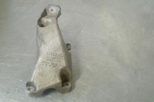 Gebruikte Motorrubber Audi A4 Prijs € 9,99 Inclusief btw aangeboden door TSI-Parts / Allmotorparts B.V.