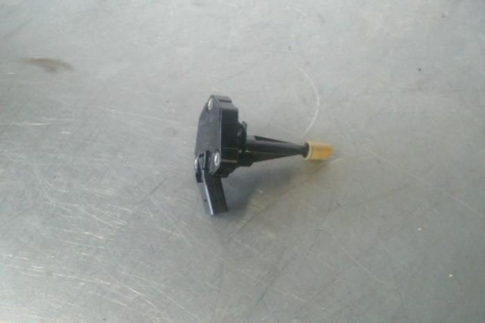 Gebruikte Oliepeil sensor Audi A6 Prijs € 29,00 Margeregeling aangeboden door TSI-Parts / Allmotorparts B.V.