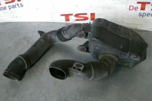 Gebruikte Luchtfilterhuis Volkswagen Golf V (1K1) 2.0 FSI 16V Prijs € 40,00 Inclusief btw aangeboden door TSI-Parts / Allmotorparts B.V.
