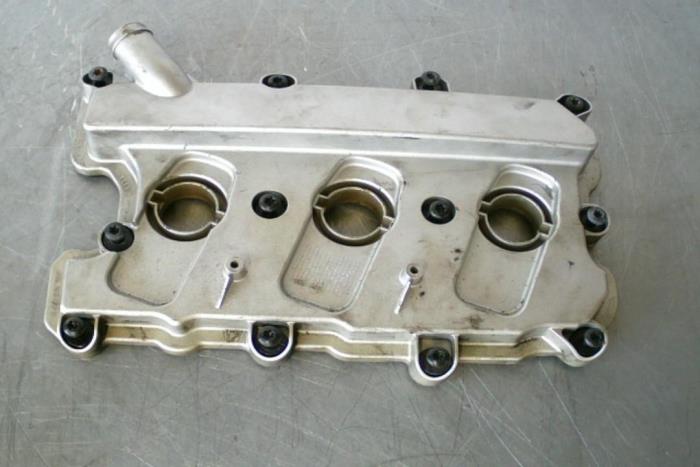 Gebruikte Kleppendeksel Audi S4 (B8) S4 3.0 TFSI V6 24V Prijs € 23,00 Margeregeling aangeboden door TSI-Parts / Allmotorparts B.V.