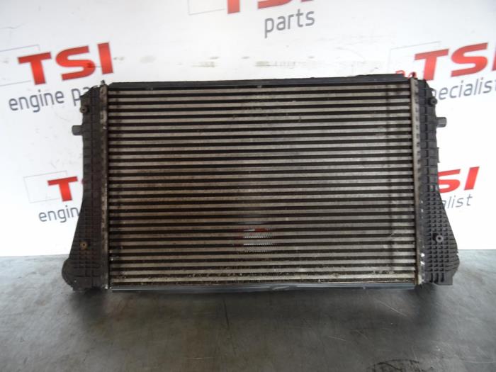 Gebruikte Intercooler Volkswagen Golf V (1K1) 1.4 TSI 140 16V Prijs € 33,00 Margeregeling aangeboden door TSI-Parts / Allmotorparts B.V.