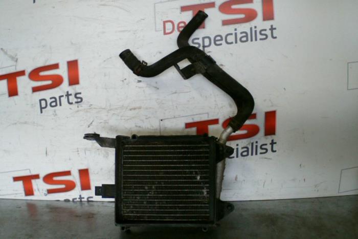 Gebruikte Radiateur Audi TT Prijs € 62,00 Margeregeling aangeboden door TSI-Parts / Allmotorparts B.V.
