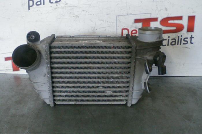 Gebruikte Intercooler Audi TT (8N3) 1.8 20V Turbo Quattro Prijs € 25,00 Margeregeling aangeboden door TSI-Parts / Allmotorparts B.V.