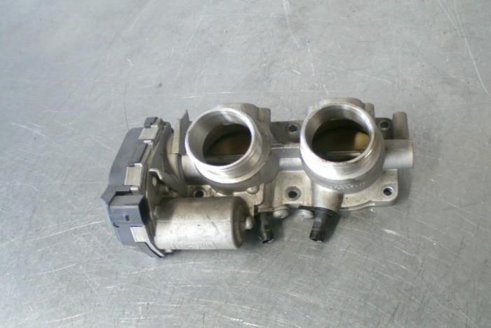 Gebruikte Gasklephuis Audi S6 Prijs € 165,00 Margeregeling aangeboden door TSI-Parts / Allmotorparts B.V.