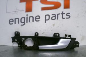 Gebruikte Deurgreep 4Deurs rechts-achter Audi A3 Prijs € 35,01 Inclusief btw aangeboden door TSI-Parts / Allmotorparts B.V.