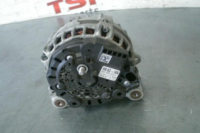 Gebruikte Dynamo Audi A1 (8X1/8XK) 1.0 TFSI 12V Prijs € 29,50 Margeregeling aangeboden door TSI-Parts / Allmotorparts B.V.