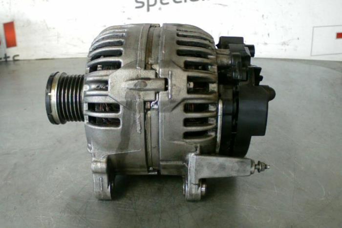 Gebruikte Dynamo Audi A1 Prijs € 25,00 Margeregeling aangeboden door TSI-Parts / Allmotorparts B.V.