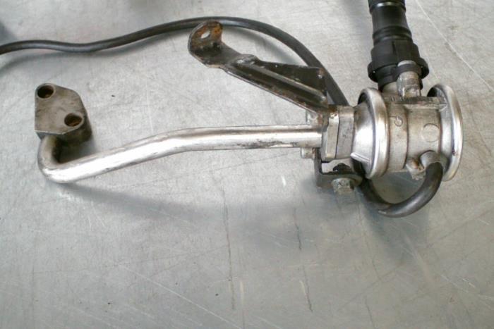 Gebruikte EGR Klep Volkswagen Golf Prijs € 41,00 Margeregeling aangeboden door TSI-Parts / Allmotorparts B.V.