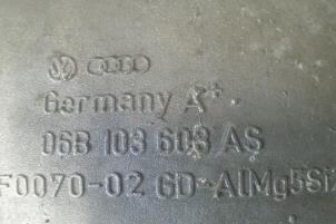 Carterpan van een Audi A4 (B7) 2.0 TFSI e 20V 2008