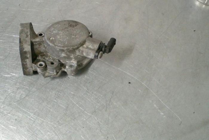 Gebruikte Hogedrukpomp Audi S5 (8T3) S5 3.0 TFSI V6 24V Prijs € 21,00 Margeregeling aangeboden door TSI-Parts / Allmotorparts B.V.
