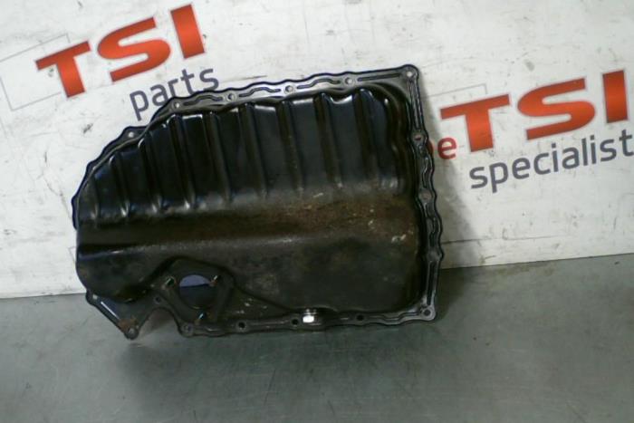 Gebruikte Carterpan Audi A3 (8P1) 1.8 16V TFSI Prijs € 17,00 Margeregeling aangeboden door TSI-Parts / Allmotorparts B.V.