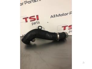Gebruikte Intercooler Buis Volkswagen Passat CC (357) 1.8 TSI 16V Prijs € 30,00 Inclusief btw aangeboden door TSI-Parts / Allmotorparts B.V.