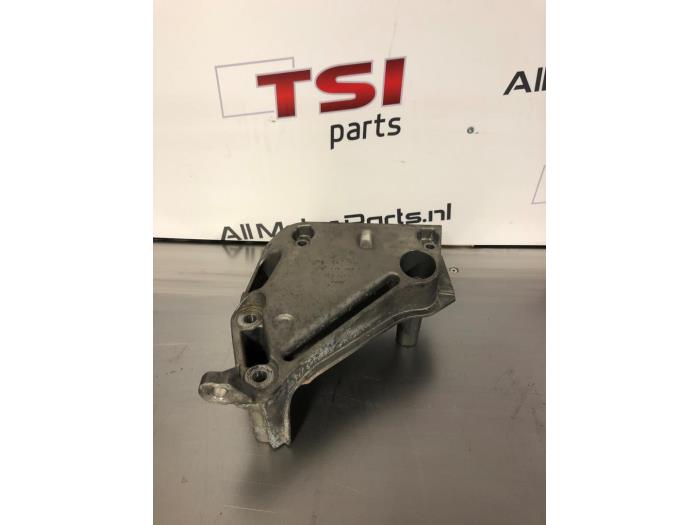Gebruikte Motorsteun Audi A1 (8X1/8XK) Prijs € 29,00 Margeregeling aangeboden door TSI-Parts / Allmotorparts B.V.