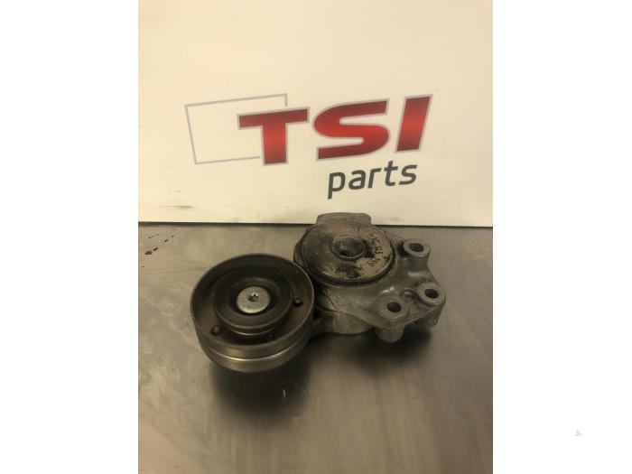 Gebruikte Spanrol Multiriem Volkswagen Scirocco (137/13AD) 1.4 TSI 160 16V Prijs € 13,00 Margeregeling aangeboden door TSI-Parts / Allmotorparts B.V.