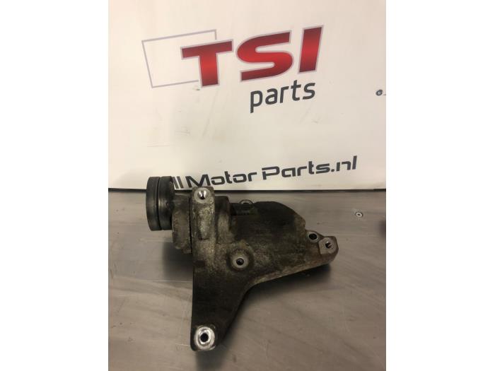 Gebruikte Spanrol Multiriem Volkswagen Polo V (6R) 1.2 TSI Prijs € 25,00 Margeregeling aangeboden door TSI-Parts / Allmotorparts B.V.
