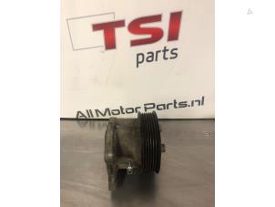 Gebruikte Koelvloeistof pomp Volkswagen Polo V (6R) 1.2 TSI Prijs € 30,00 Inclusief btw aangeboden door TSI-Parts / Allmotorparts B.V.
