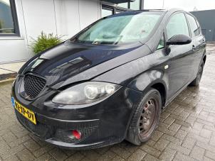 Gebruikte Schuifdak Seat Altea (5P1) 1.8 TFSI 16V Prijs € 125,01 Inclusief btw aangeboden door TSI-Parts / Allmotorparts B.V.