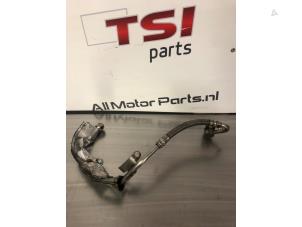 Gebruikte Oliedruk Leiding Volkswagen Golf VI (5K1) 2.0 GTI 16V Prijs € 20,00 Inclusief btw aangeboden door TSI-Parts / Allmotorparts B.V.