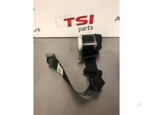 Gebruikte Veiligheidsgordel links-achter Volkswagen Tiguan (5N1/2) 1.4 TSI 16V Prijs € 45,00 Inclusief btw aangeboden door TSI-Parts
