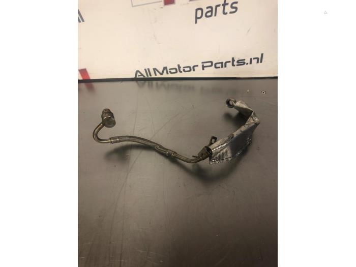 Gebruikte Oliedruk Leiding Volkswagen Golf VI (5K1) 2.0 GTI 16V Prijs € 12,00 Margeregeling aangeboden door TSI-Parts / Allmotorparts B.V.