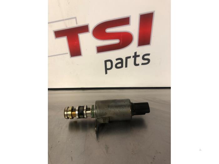 Gebruikte Nokkenas Verstelling Mini Mini (R56) 1.6 16V Cooper S Prijs € 33,00 Margeregeling aangeboden door TSI-Parts / Allmotorparts B.V.