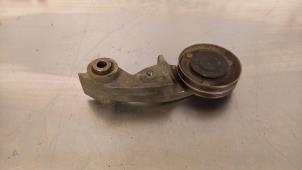 Gebruikte Spanrol Multiriem Audi Q7 (4LB) 4.2 FSI V8 32V Prijs € 50,00 Inclusief btw aangeboden door TSI-Parts / Allmotorparts B.V.