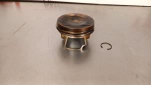 Gebruikte Zuiger Audi RS 3 Sportback (8PA) 2.5 TFSI 20V Quattro Prijs € 121,00 Inclusief btw aangeboden door TSI-Parts / Allmotorparts B.V.