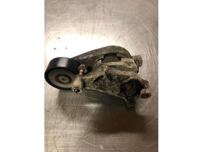 Gebruikte Spanrol Multiriem Volkswagen Golf VI (5K1) 2.0 TSI R 16V 4Motion Prijs € 12,50 Margeregeling aangeboden door TSI-Parts / Allmotorparts B.V.