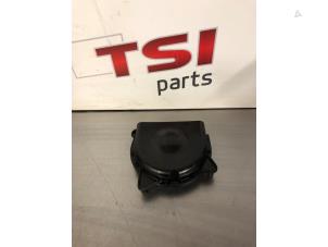 Gebruikte Distributiedeksel Volkswagen Golf V (1K1) 1.4 TSI 140 16V Prijs € 5,00 Inclusief btw aangeboden door TSI-Parts / Allmotorparts B.V.