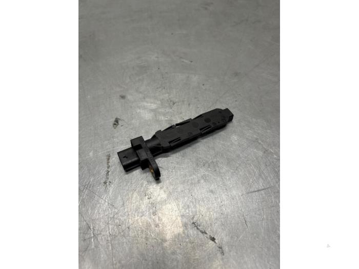 Gebruikte Sensor Nokkenas Audi RS 6 Avant (C7) 4.0 V8 TFSI 32V Prijs € 22,50 Margeregeling aangeboden door TSI-Parts / Allmotorparts B.V.