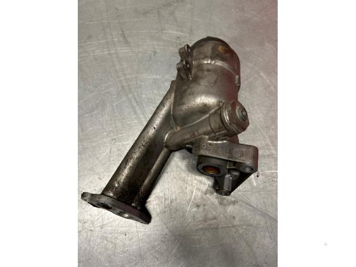 Gebruikte Oliefilterhuis Audi Q7 (4LB) 4.2 FSI V8 32V Prijs € 58,00 Margeregeling aangeboden door TSI-Parts / Allmotorparts B.V.