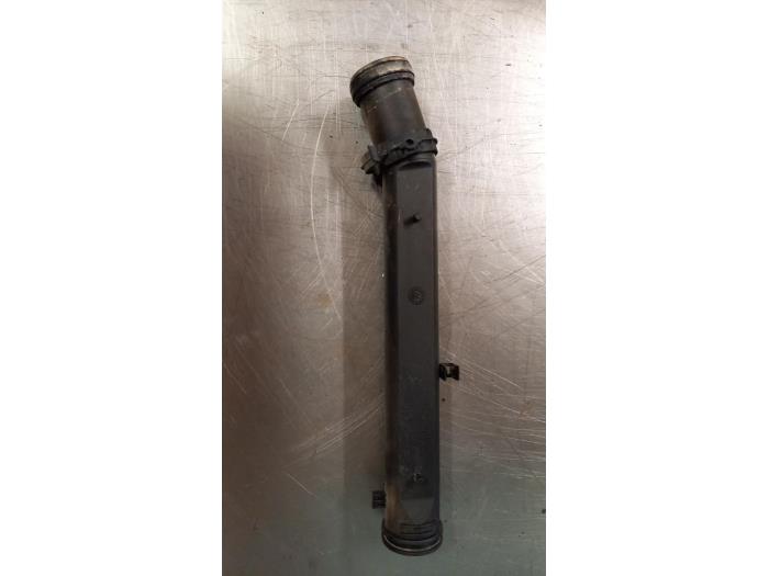 Gebruikte Waterpijp Volkswagen Lupo (6X1) 1.4 16V 100 Prijs € 12,00 Margeregeling aangeboden door TSI-Parts / Allmotorparts B.V.