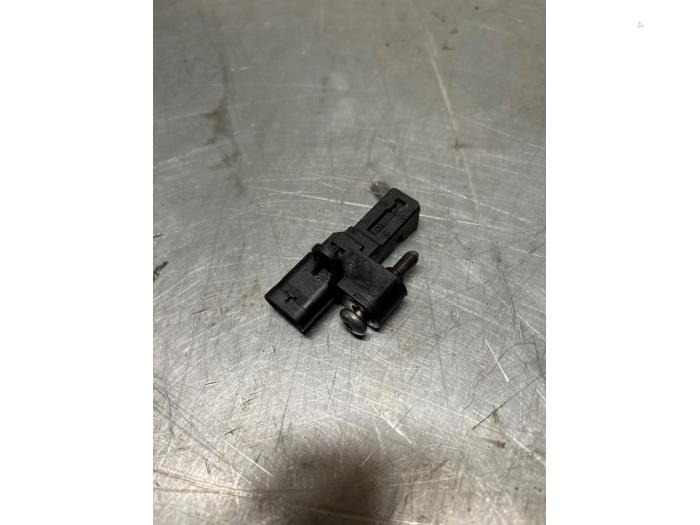 Gebruikte BDP Sensor Peugeot 308 (4A/C) 1.4 VTI 16V Prijs € 17,00 Margeregeling aangeboden door TSI-Parts / Allmotorparts B.V.