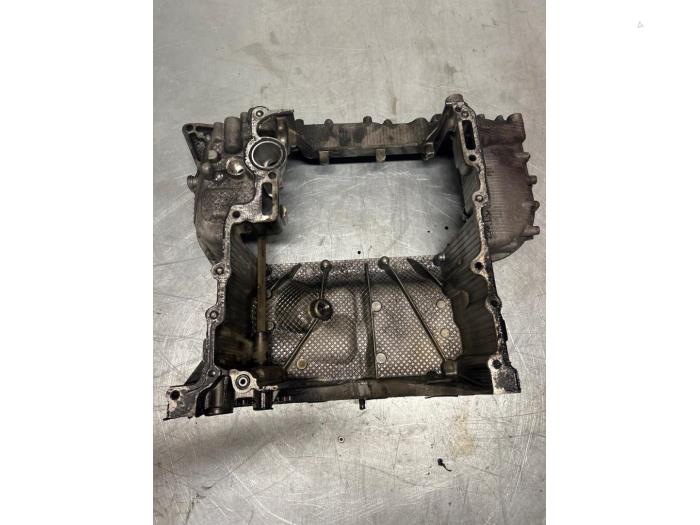 Gebruikte Carterpan Audi A8 (D4) 3.0 TDI V6 24V Quattro Prijs € 124,00 Margeregeling aangeboden door TSI-Parts / Allmotorparts B.V.