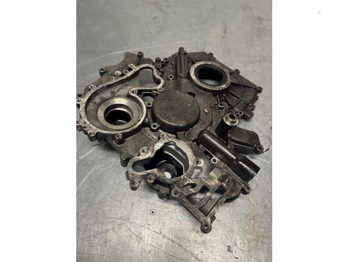 Gebruikte Distributiedeksel Audi A8 (D4) 3.0 TDI V6 24V Quattro Prijs € 120,00 Margeregeling aangeboden door TSI-Parts / Allmotorparts B.V.