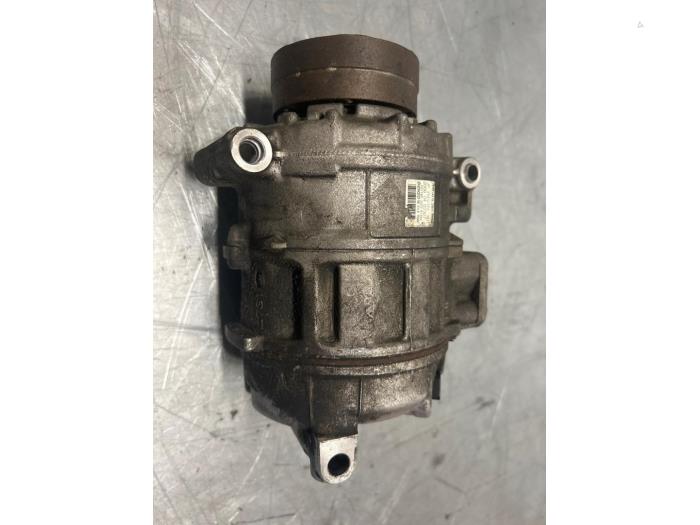 Gebruikte Aircopomp Audi A8 (D3) 4.2 V8 40V FSI Quattro Prijs € 125,00 Margeregeling aangeboden door TSI-Parts / Allmotorparts B.V.