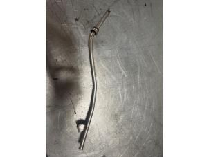 Gebruikte Peilstok Olie Audi A8 (D3) 4.2 V8 40V FSI Quattro Prijs € 20,00 Inclusief btw aangeboden door TSI-Parts / Allmotorparts B.V.