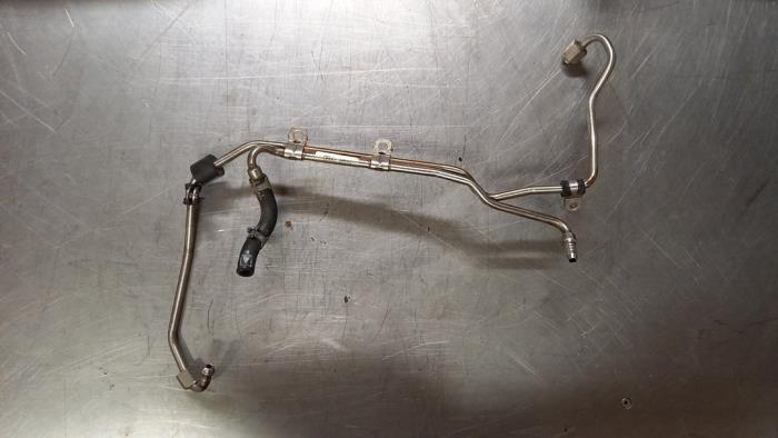 Gebruikte Brandstofleiding Audi RS 6 Avant (C7) 4.0 V8 TFSI 32V Prijs € 19,00 Margeregeling aangeboden door TSI-Parts / Allmotorparts B.V.