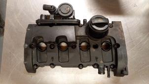 Gebruikte Kleppendeksel Volkswagen Golf V (1K1) 2.0 GTI 16V Prijs € 80,01 Inclusief btw aangeboden door TSI-Parts / Allmotorparts B.V.