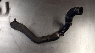 Gebruikte Radiateurslang Volkswagen Golf VI (5K1) 1.6 TDI 16V Prijs € 24,20 Inclusief btw aangeboden door TSI-Parts / Allmotorparts B.V.