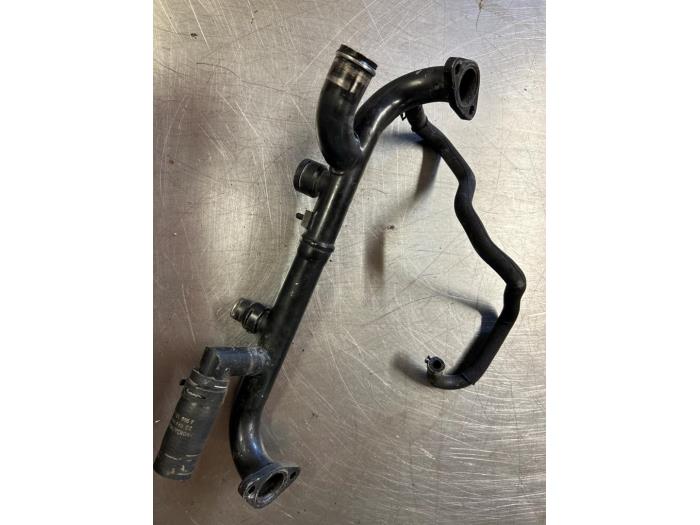 Gebruikte Waterpijp Audi A6 (C6) 4.2 V8 40V Quattro Prijs € 33,00 Margeregeling aangeboden door TSI-Parts / Allmotorparts B.V.